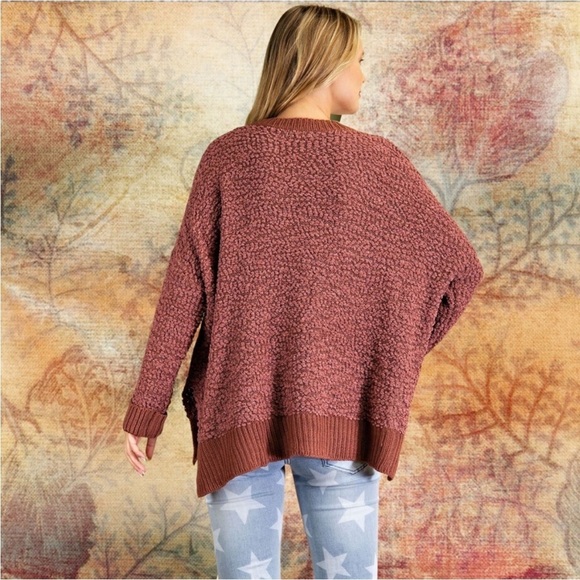 Easel "Maia" Pom-Pom Textured Ultra Lux Soft Cozy Comfortable LagenLook - Picture 5 of 11